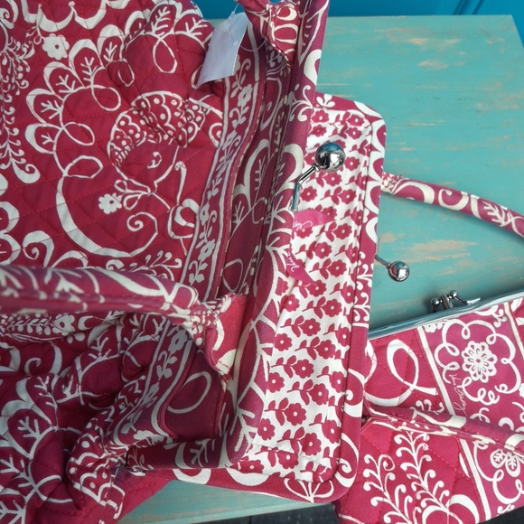 Hot Pink Kisslock Purse and Matching Clutch Classic Vera Bradley Handbag Set 2 - Picture 5 of 15